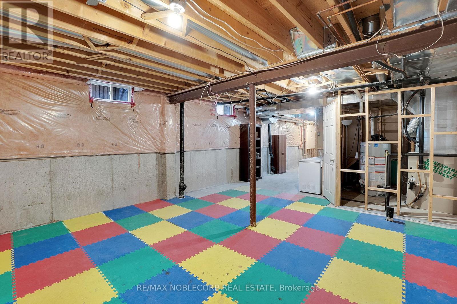 54 Lawren Harris Crescent, Caledon, Ontario  L7E 2W8 - Photo 29 - W12490670