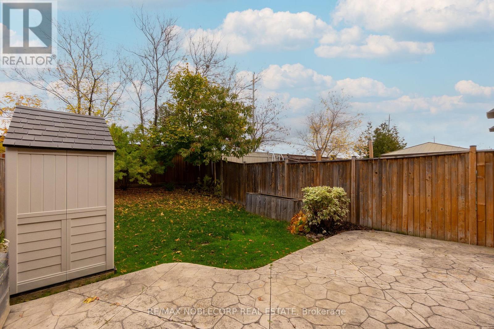 54 Lawren Harris Crescent, Caledon, Ontario  L7E 2W8 - Photo 33 - W12490670