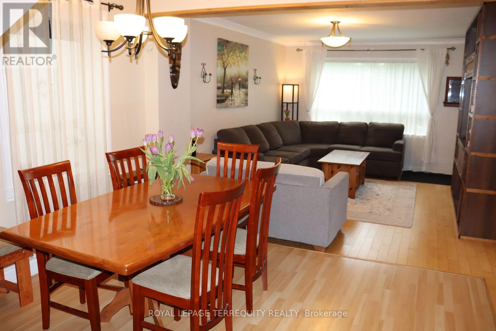 12 Chauncey Avenue, Toronto, Ontario  M8Z 2Z3 - Photo 10 - W12490694