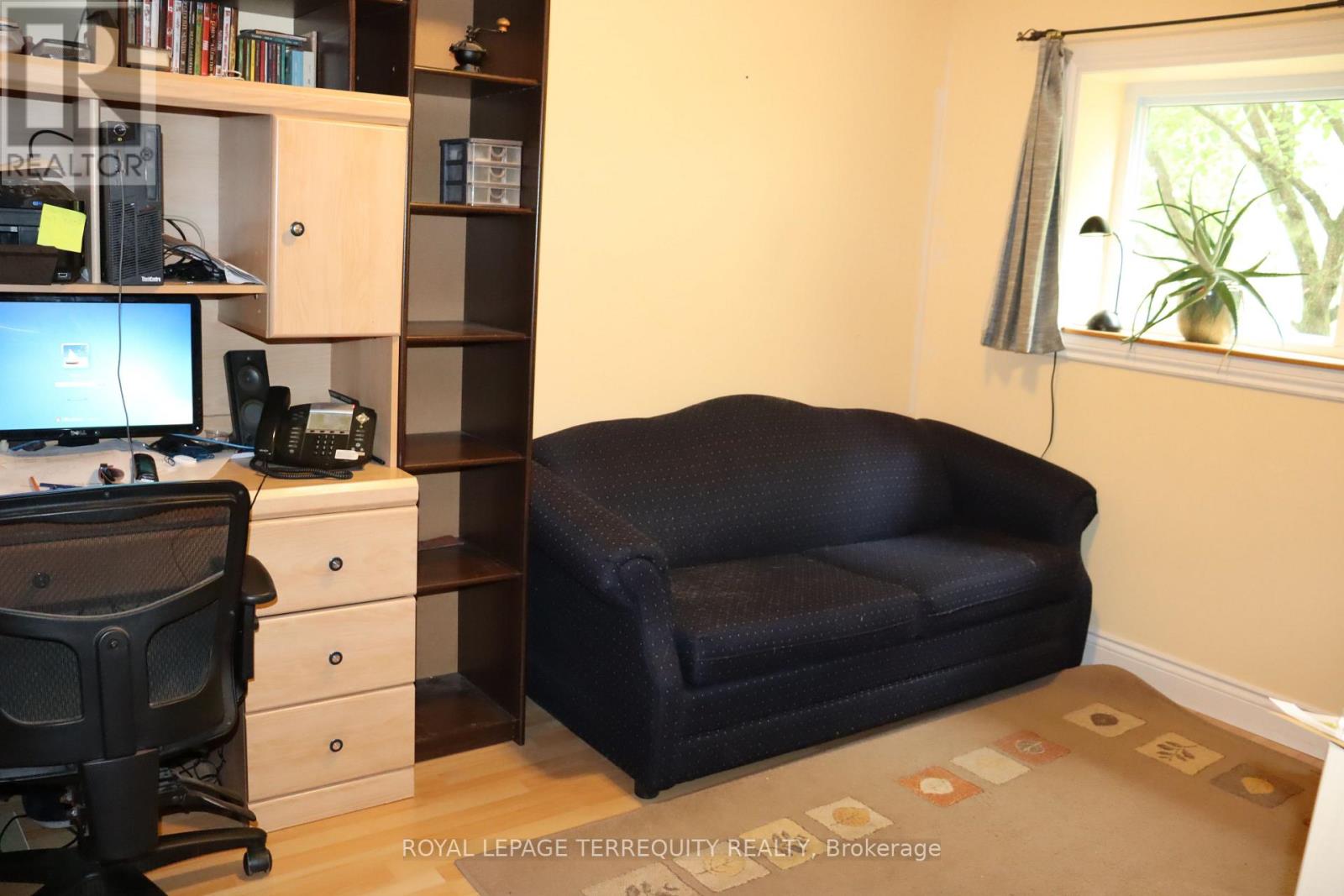 12 Chauncey Avenue, Toronto, Ontario  M8Z 2Z3 - Photo 14 - W12490694