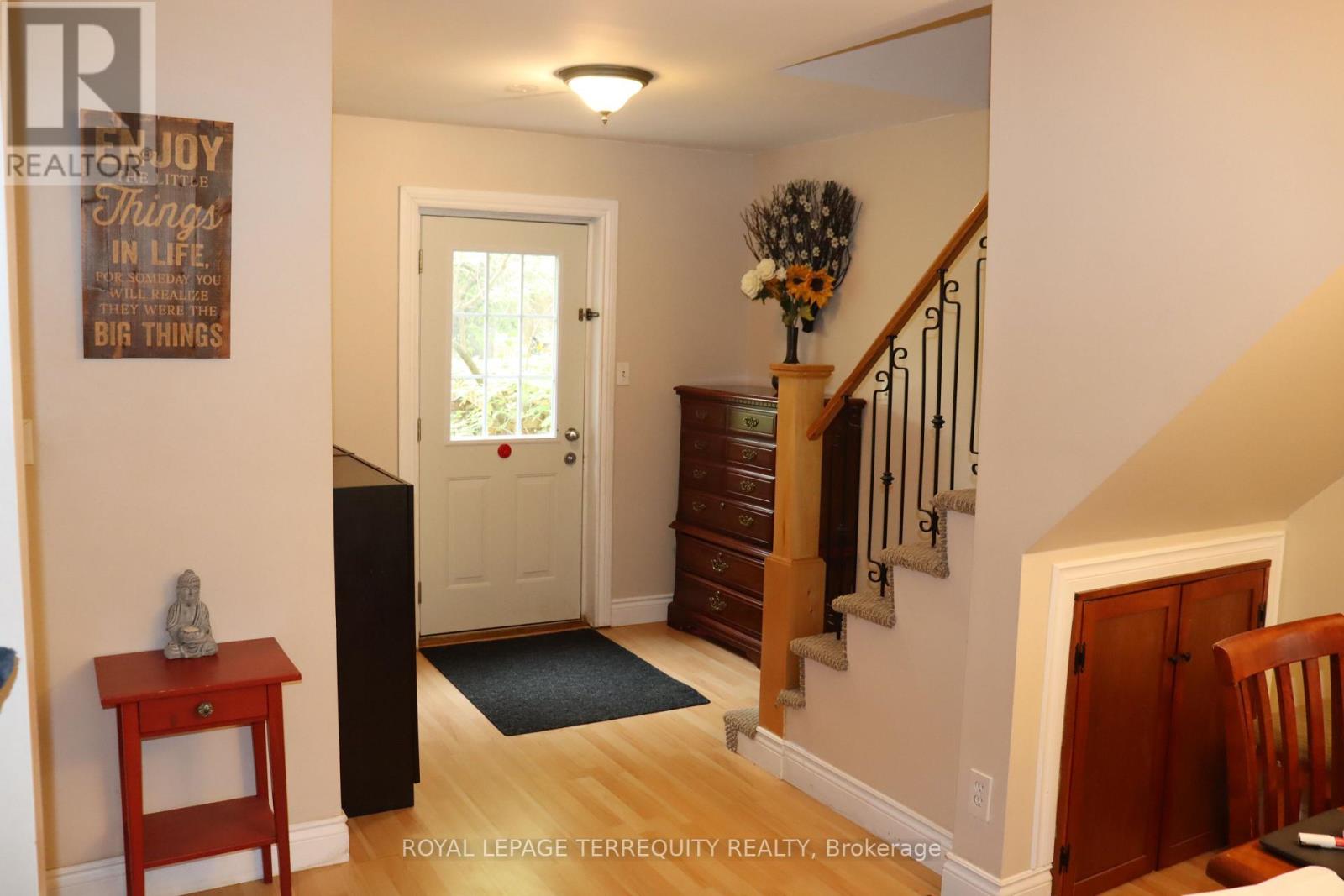 12 Chauncey Avenue, Toronto, Ontario  M8Z 2Z3 - Photo 17 - W12490694