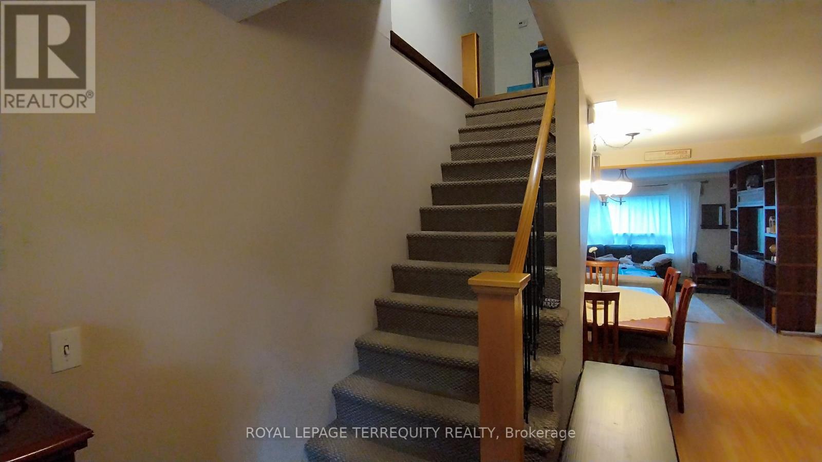 12 Chauncey Avenue, Toronto, Ontario  M8Z 2Z3 - Photo 18 - W12490694