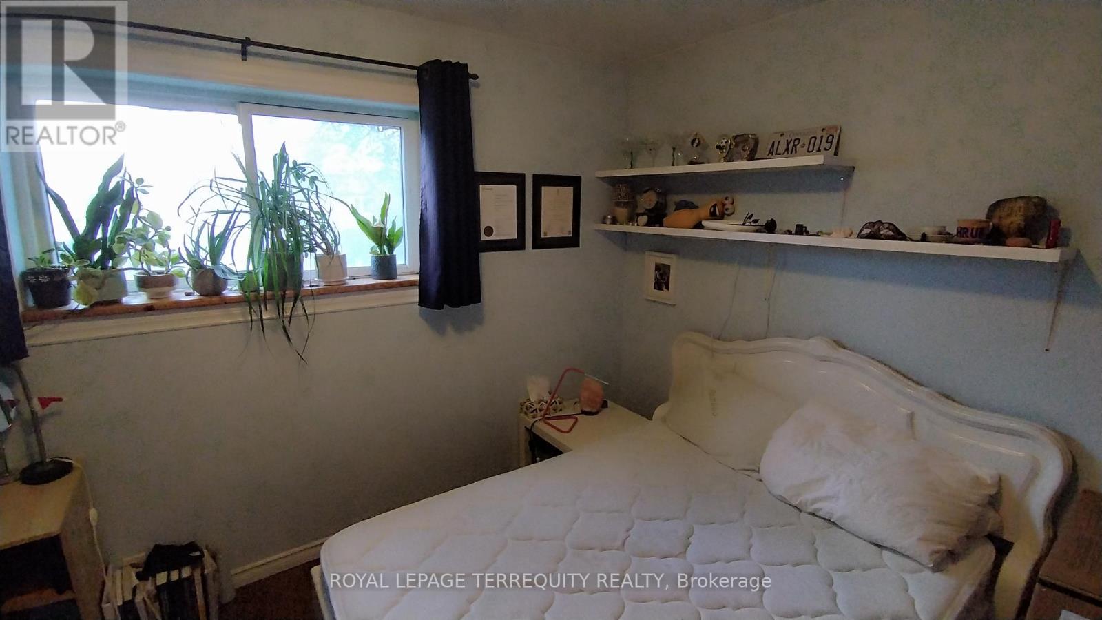 12 Chauncey Avenue, Toronto, Ontario  M8Z 2Z3 - Photo 29 - W12490694