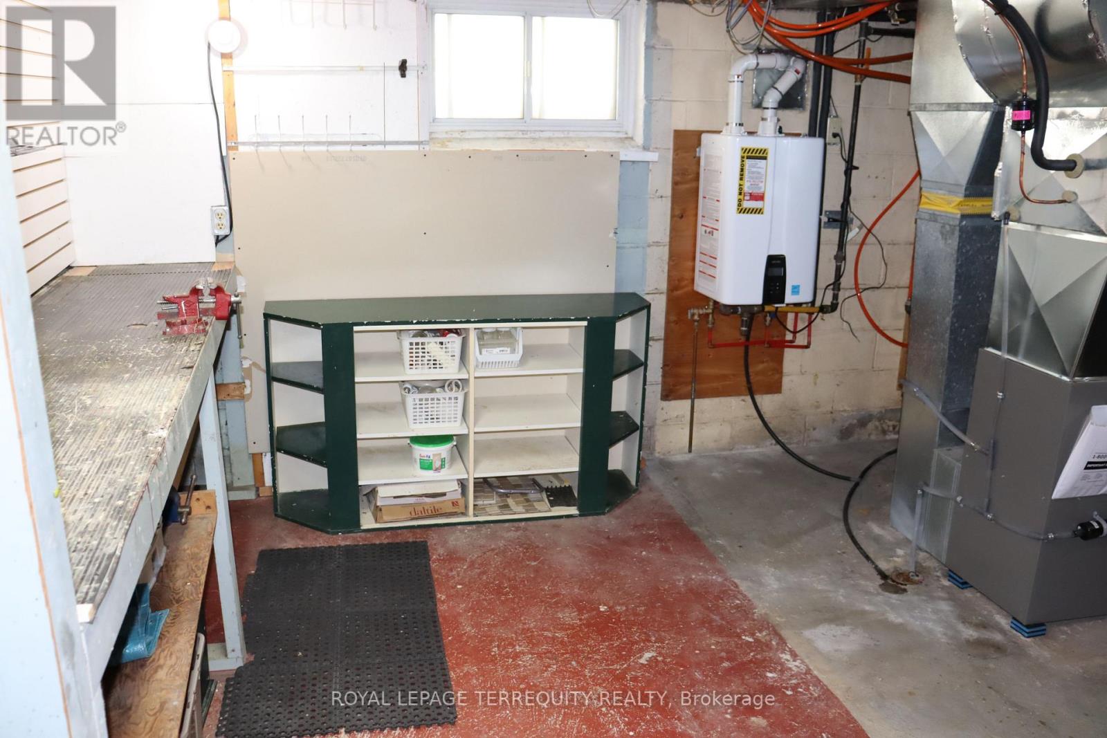 12 Chauncey Avenue, Toronto, Ontario  M8Z 2Z3 - Photo 32 - W12490694