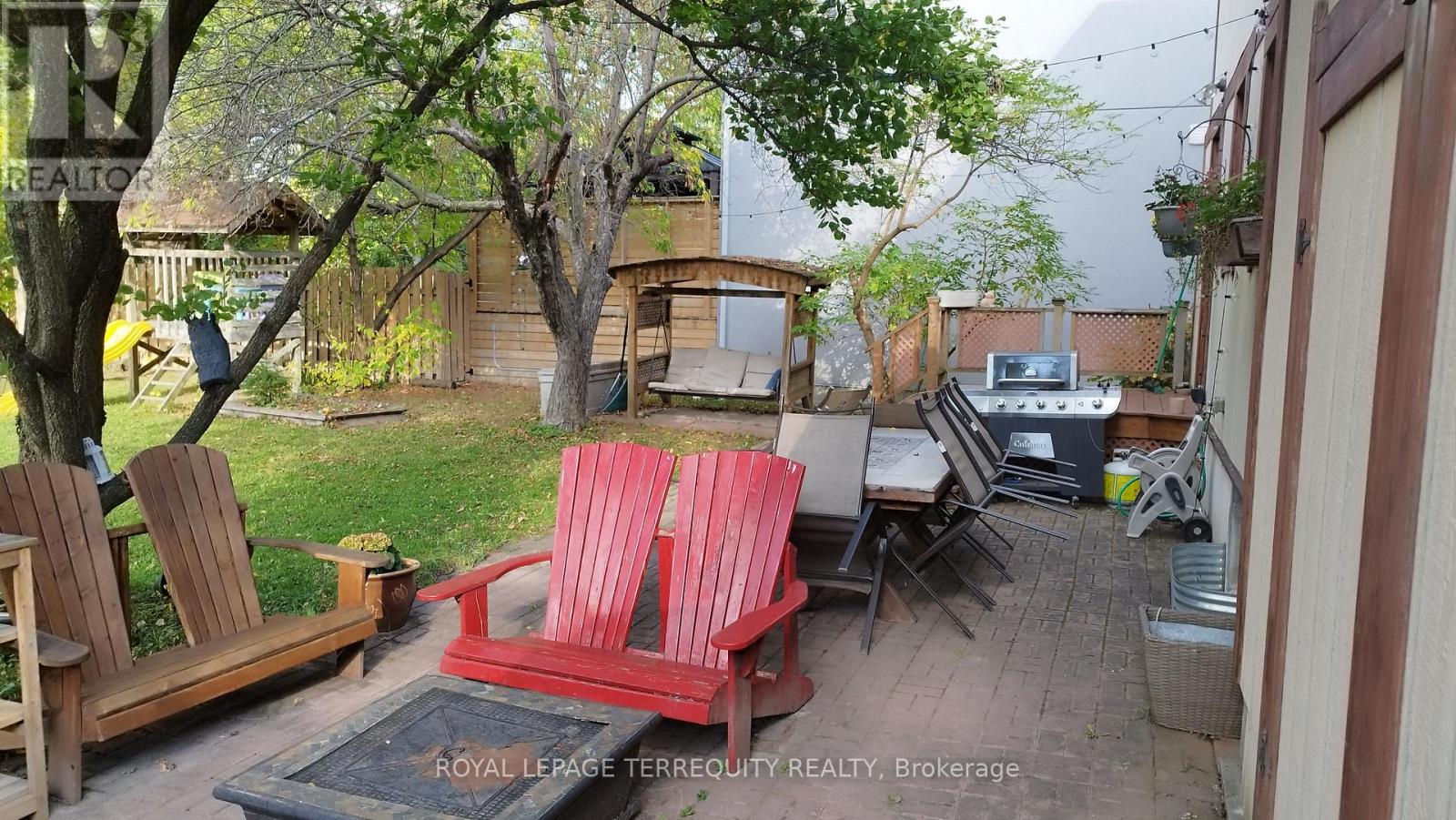 12 Chauncey Avenue, Toronto, Ontario  M8Z 2Z3 - Photo 34 - W12490694