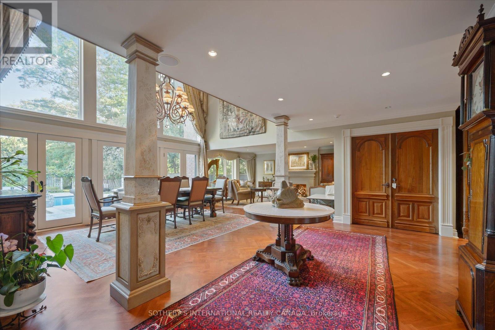 29 North Drive, Toronto, Ontario  M9A 4R1 - Photo 10 - W12490698