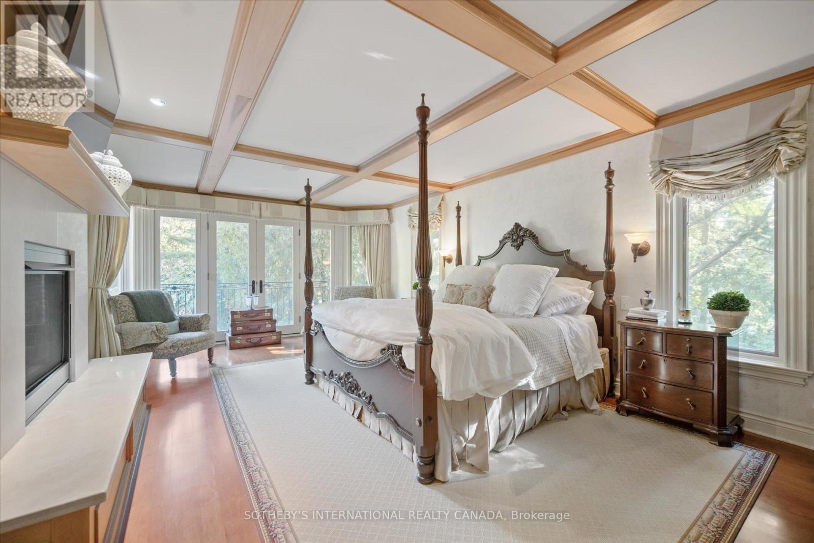 29 North Drive, Toronto, Ontario  M9A 4R1 - Photo 23 - W12490698