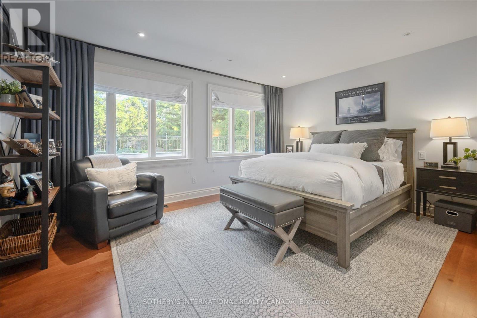 29 North Drive, Toronto, Ontario  M9A 4R1 - Photo 28 - W12490698