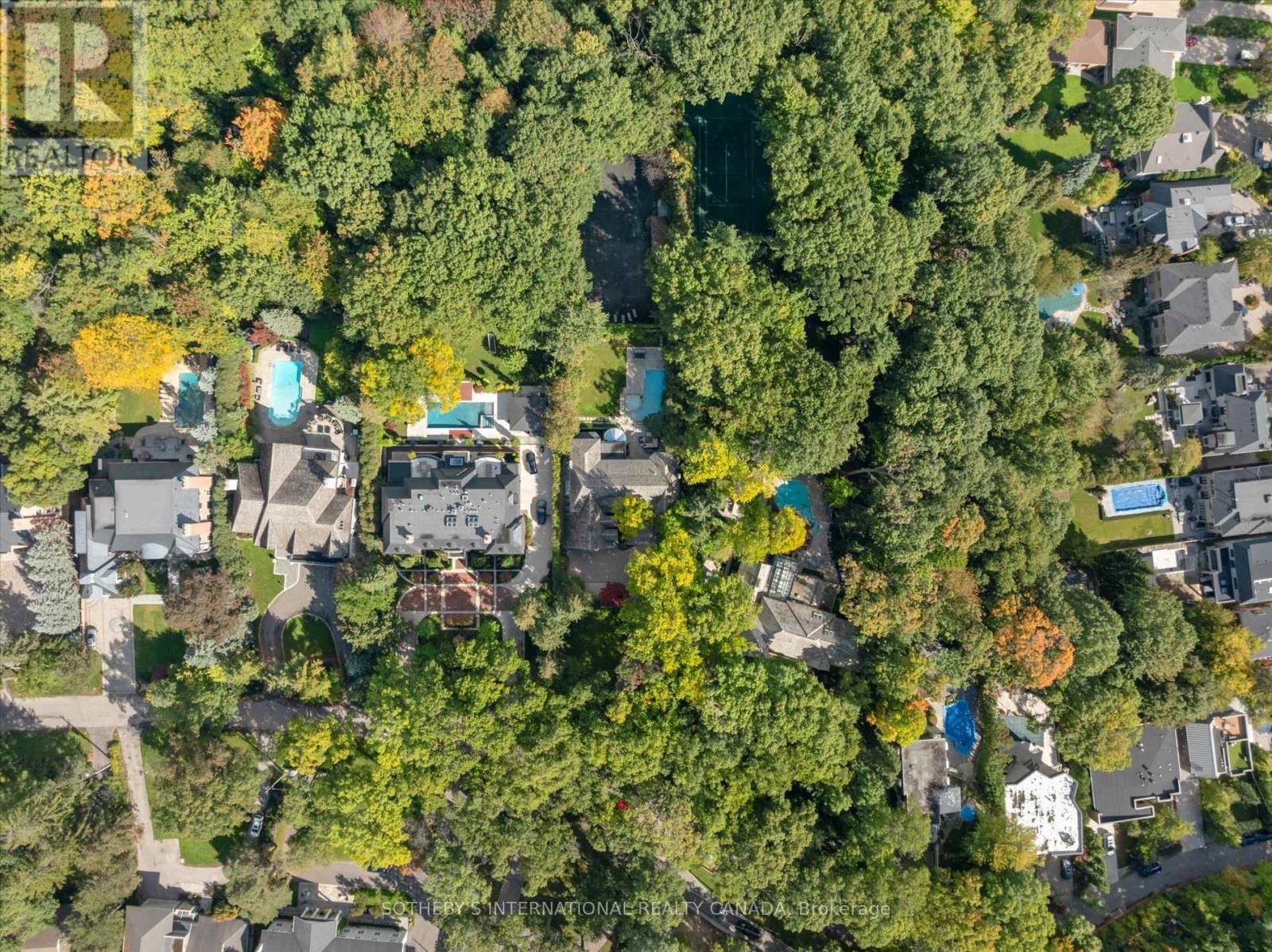 29 North Drive, Toronto, Ontario  M9A 4R1 - Photo 42 - W12490698