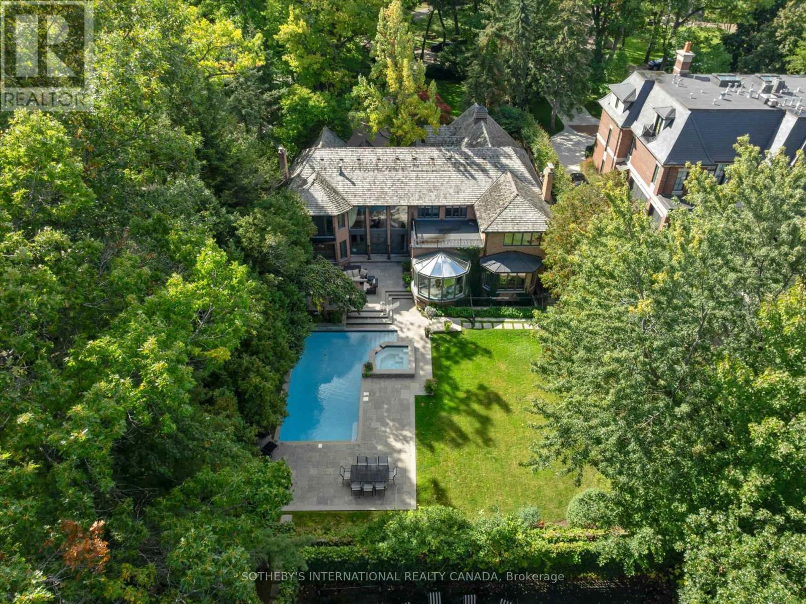 29 North Drive, Toronto, Ontario  M9A 4R1 - Photo 43 - W12490698