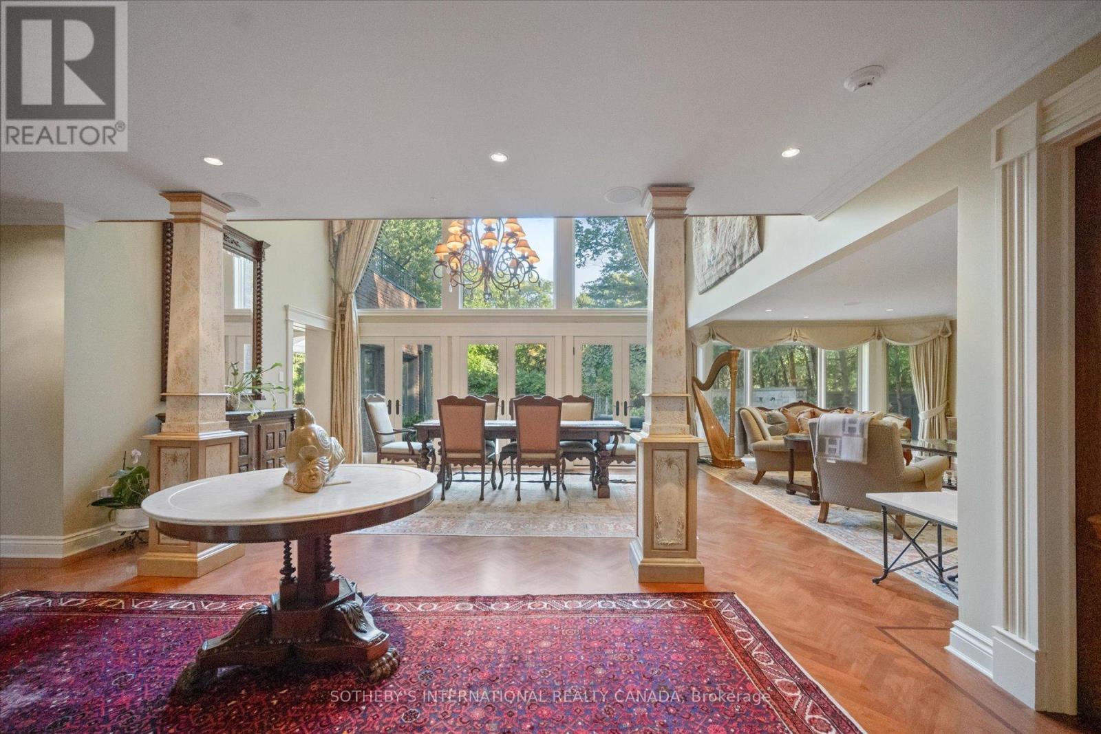 29 North Drive, Toronto, Ontario  M9A 4R1 - Photo 5 - W12490698