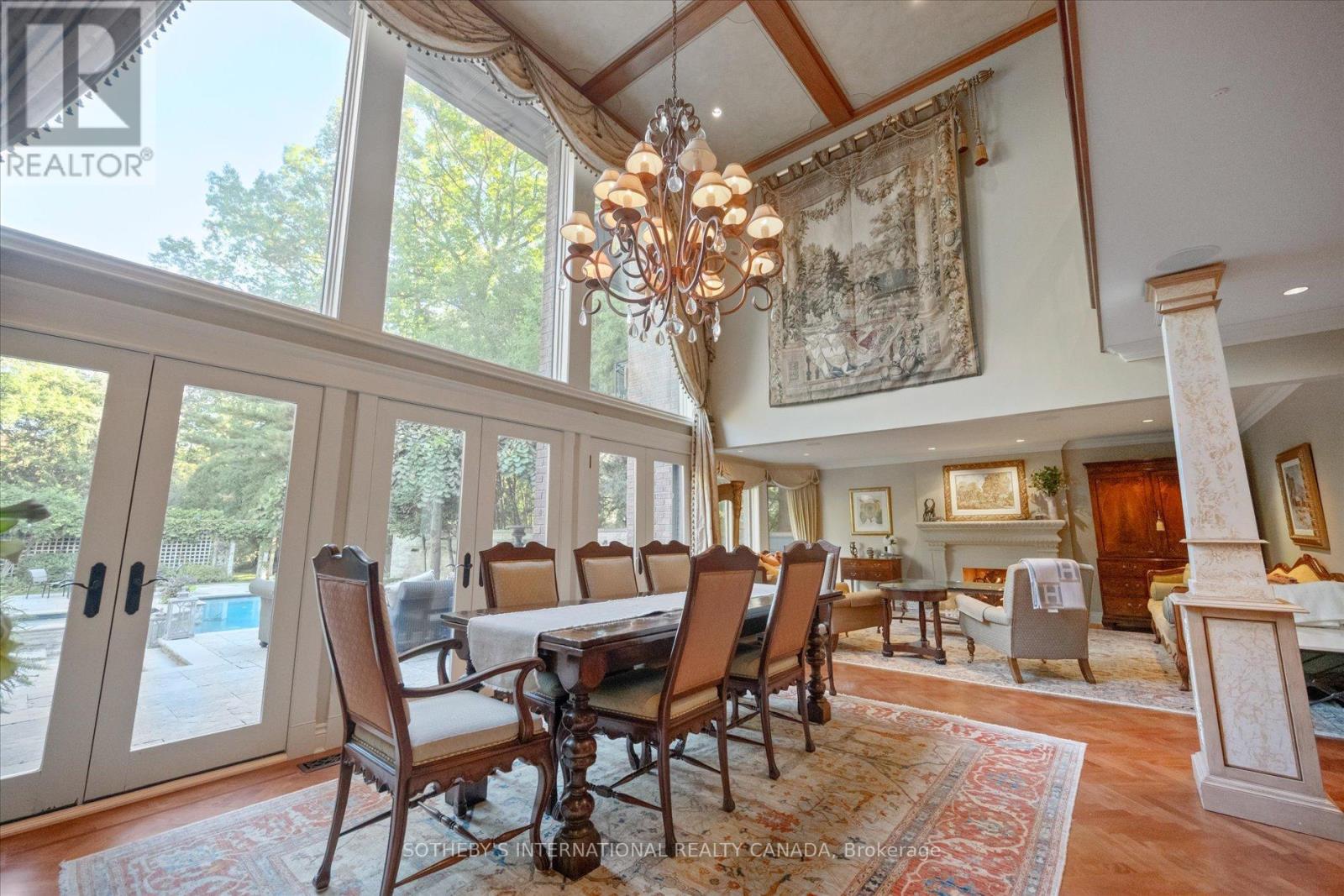 29 North Drive, Toronto, Ontario  M9A 4R1 - Photo 9 - W12490698