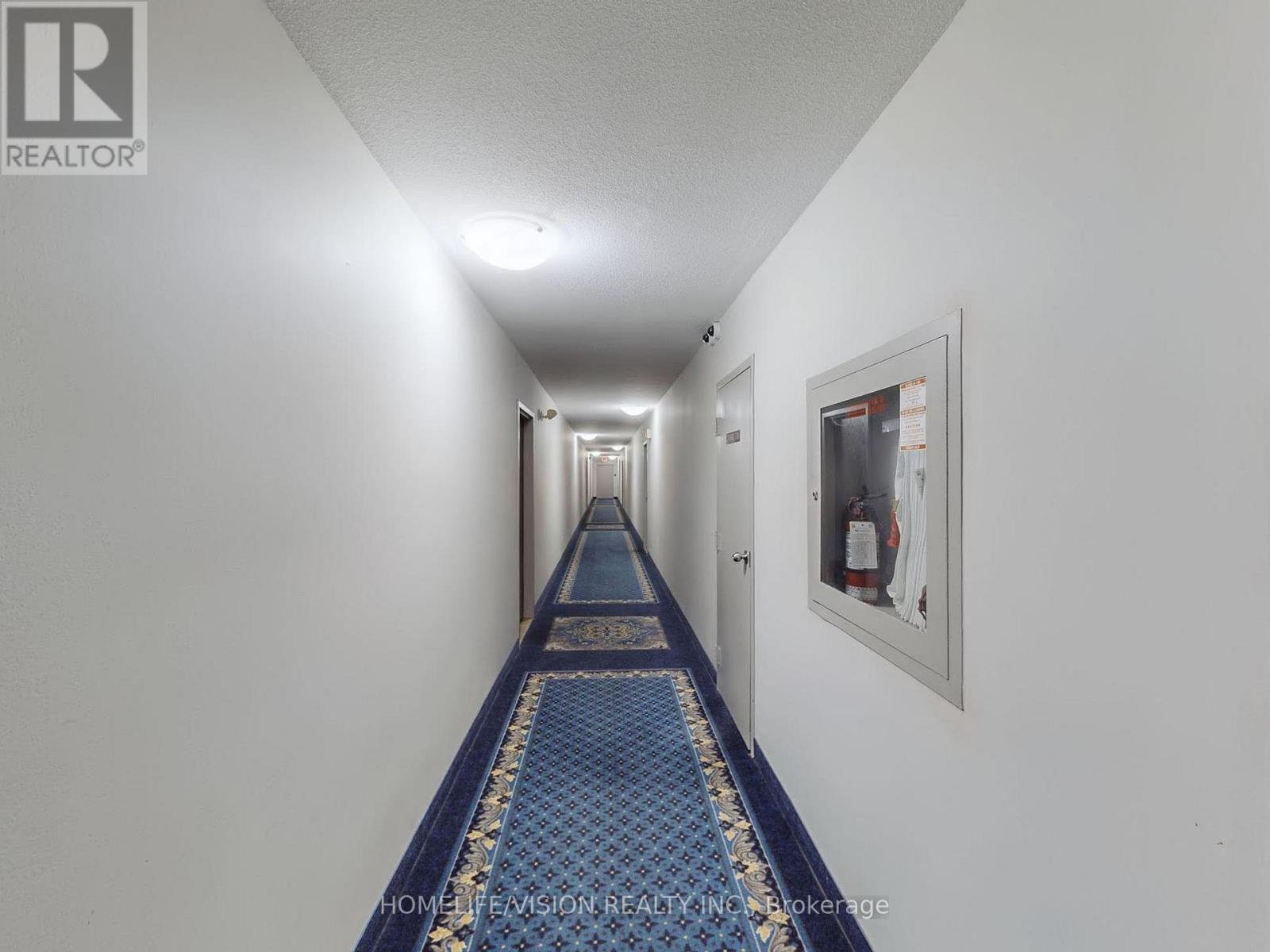 713 - 9 Four Winds Drive, Toronto, Ontario  M3J 2T1 - Photo 6 - W12490734