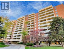 713 - 9 FOUR WINDS DRIVE, Toronto, Ontario