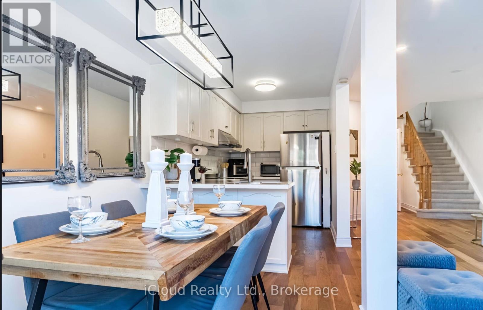 6973 Lisanne Court, Mississauga, Ontario  L5N 6Z7 - Photo 12 - W12490834