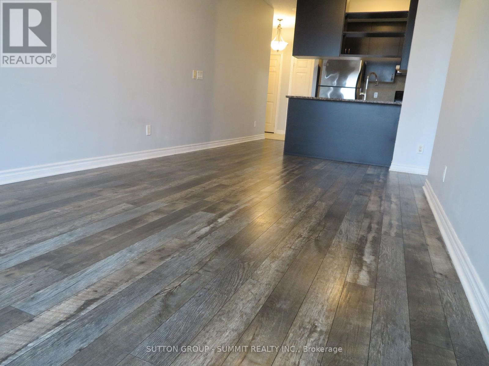 1001 - 2325 Central Park Drive, Oakville, Ontario  L6H 0E2 - Photo 9 - W12490852