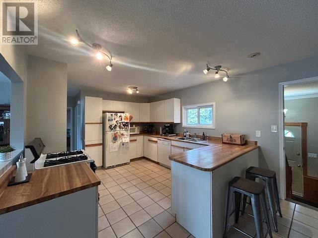 516 Boundary Rd, Sault Ste. Marie, Ontario  P6A 5C3 - Photo 4 - SM253099