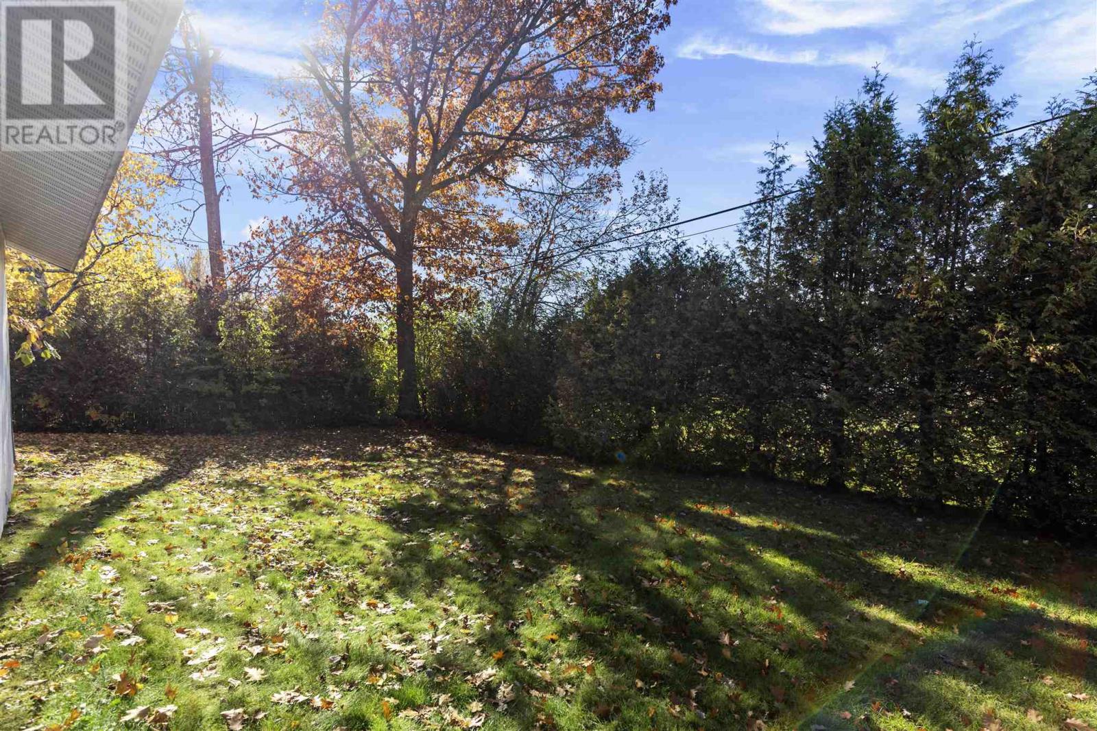 1573 Wellington St E, Sault Ste. Marie, Ontario  P6A 2R6 - Photo 39 - SM253115