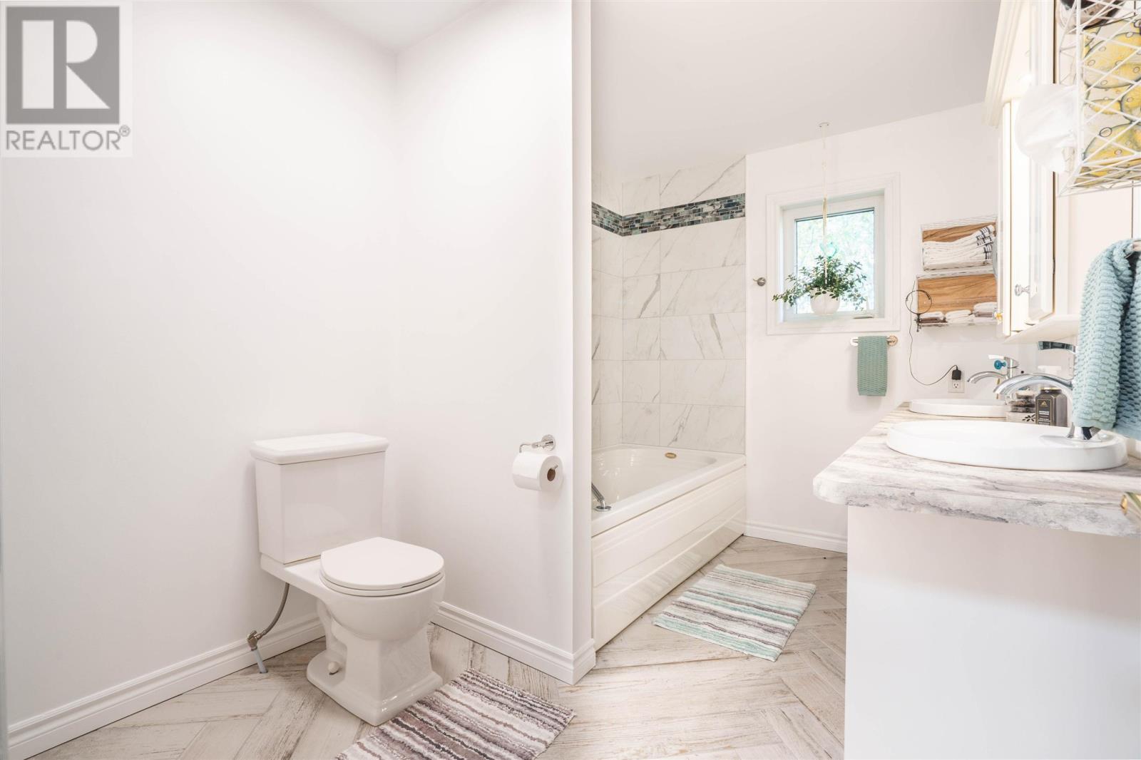 536 Morrison Ave, Sault Ste. Marie, Ontario P6B 6L4 - Photo 25 - SM253116