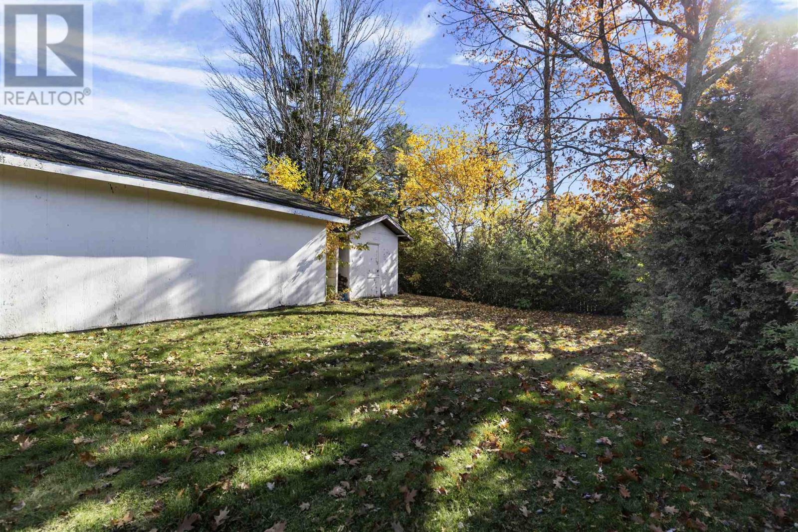 1573 Wellington St E, Sault Ste. Marie, Ontario  P6A 2R6 - Photo 37 - SM253115