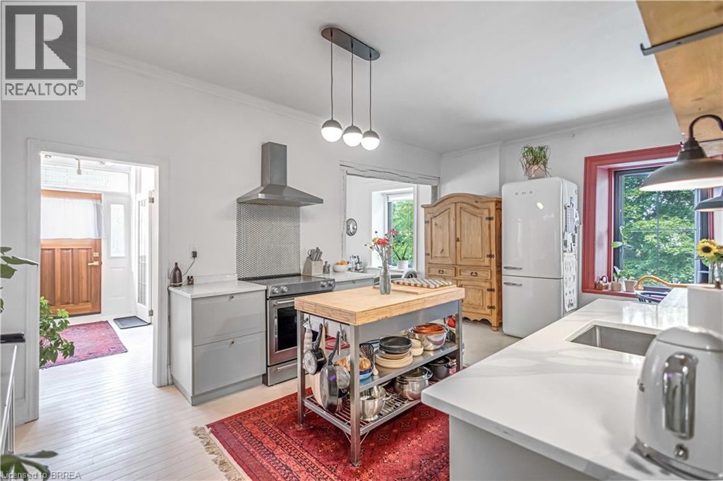 57 Main Street, Paris, Ontario  N3L 1E5 - Photo 14 - 40784283