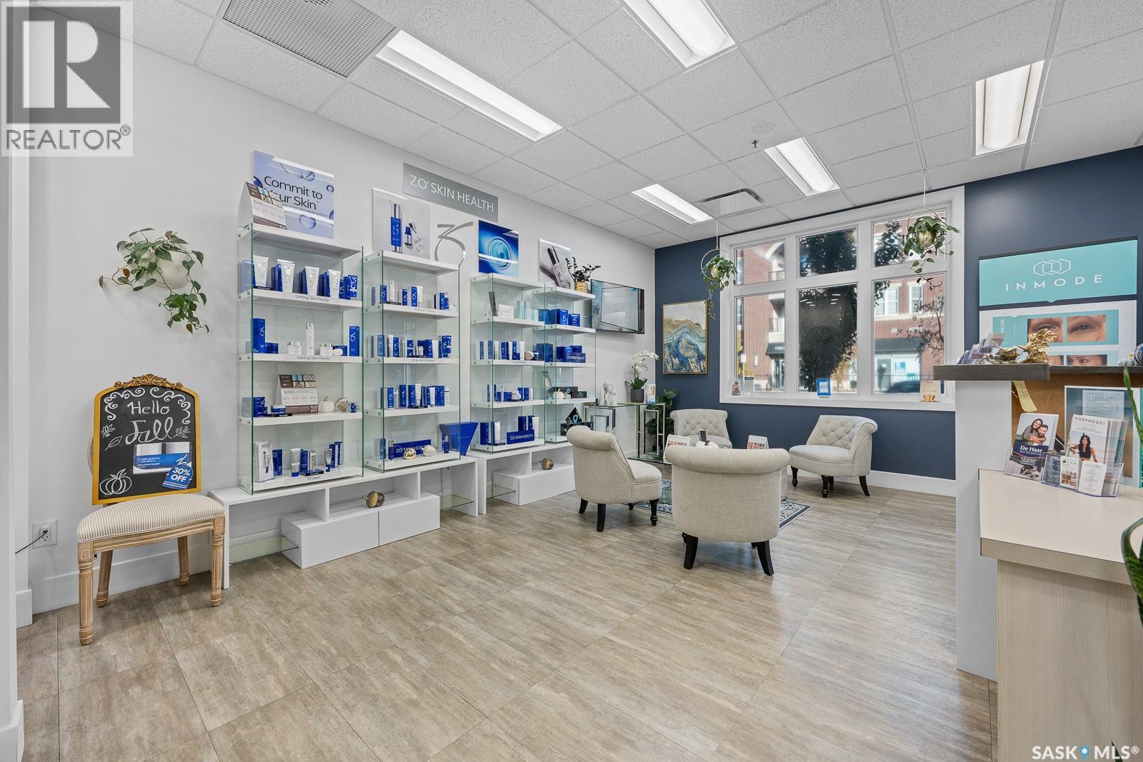 B 1723 Badham Boulevard, Regina, Saskatchewan  S4P 0L9 - Photo 5 - SK022027