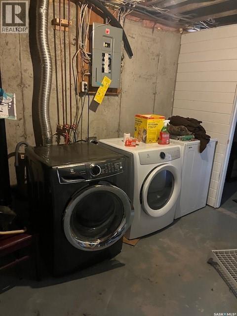 Asquith Acreage, Asquith, Saskatchewan  S0K 0J0 - Photo 7 - SK021975