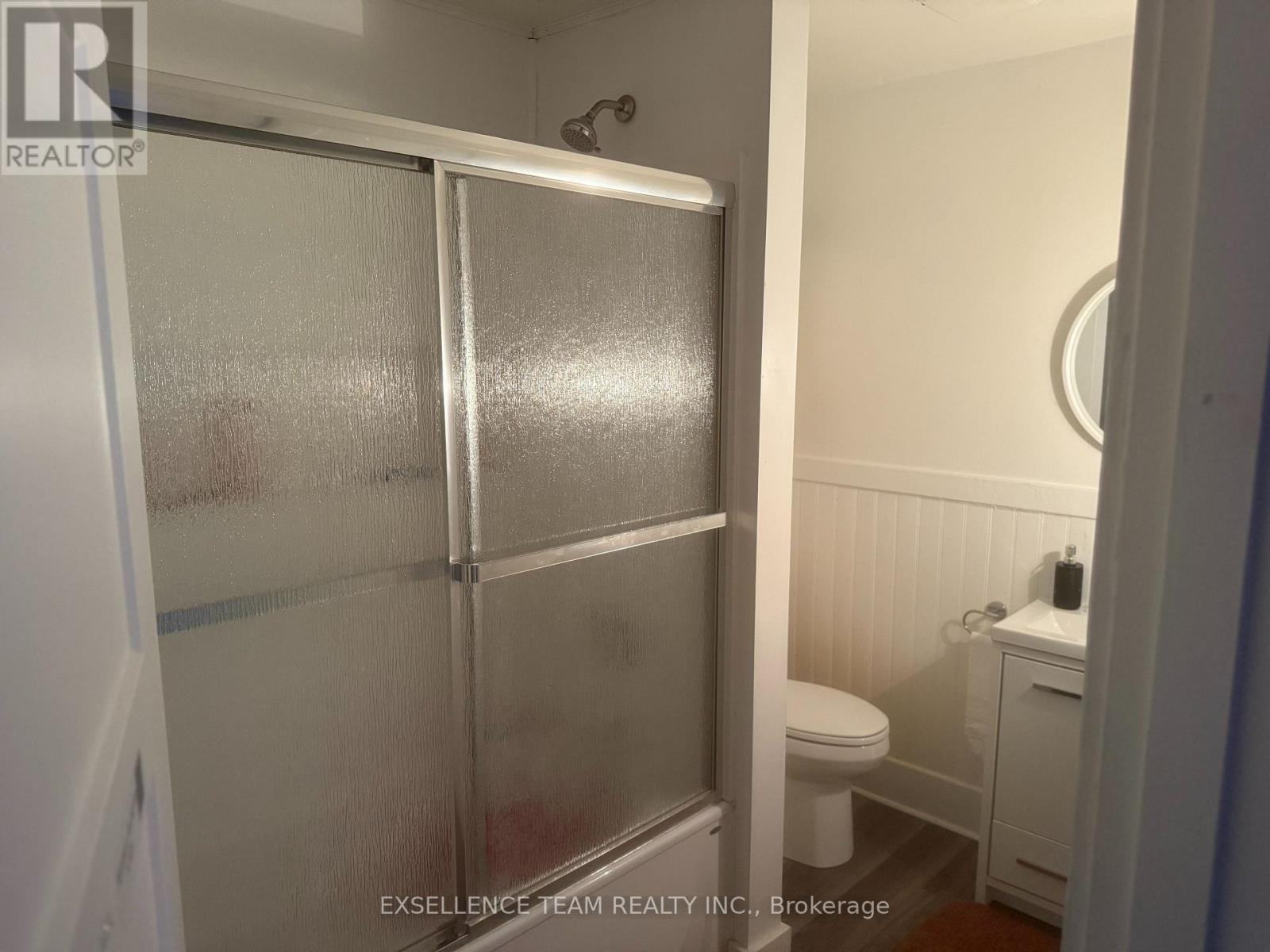 437 4th Street E, Cornwall, Ontario  K6H 2J5 - Photo 11 - X12491082