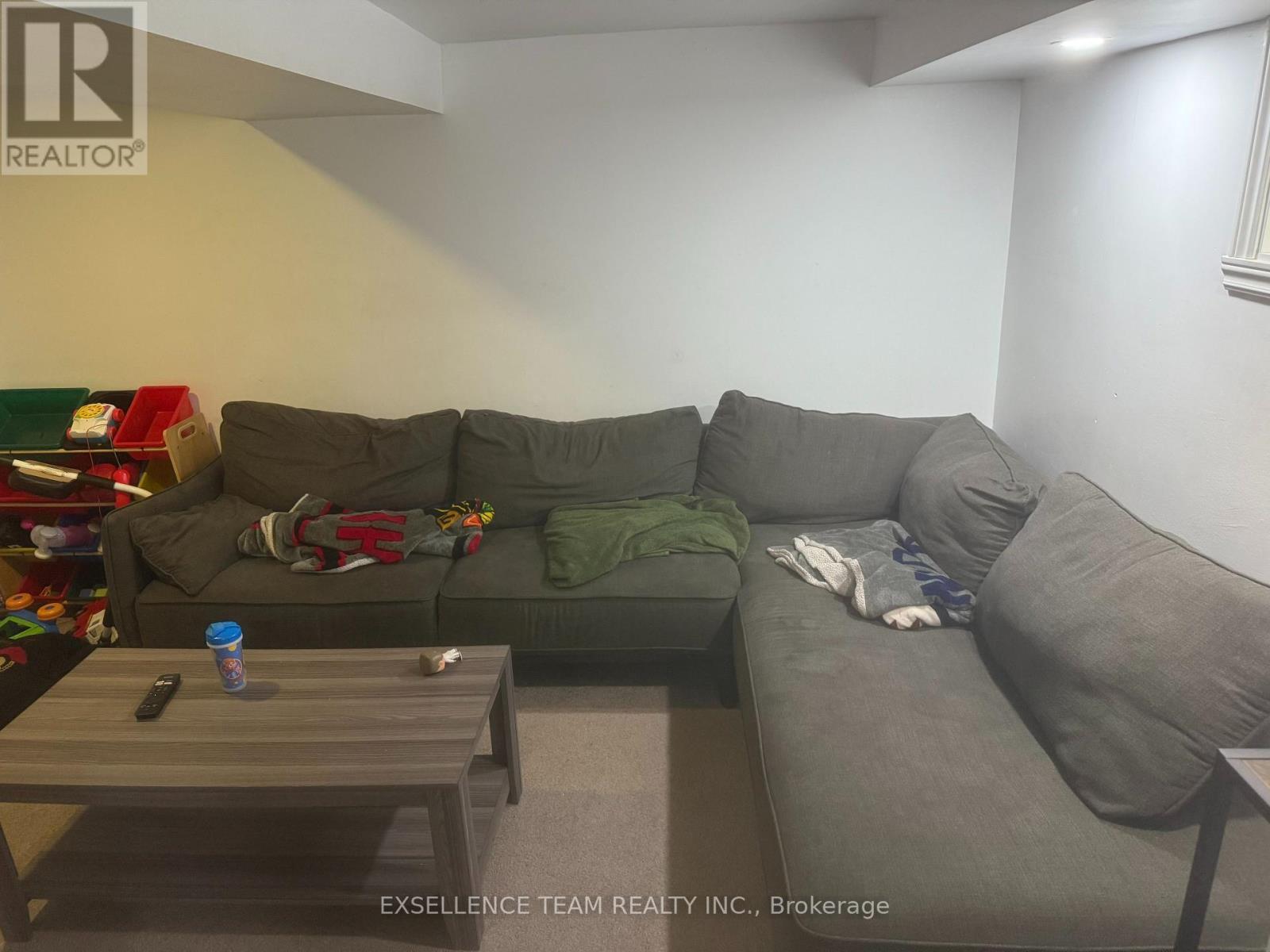 437 4th Street E, Cornwall, Ontario  K6H 2J5 - Photo 12 - X12491082