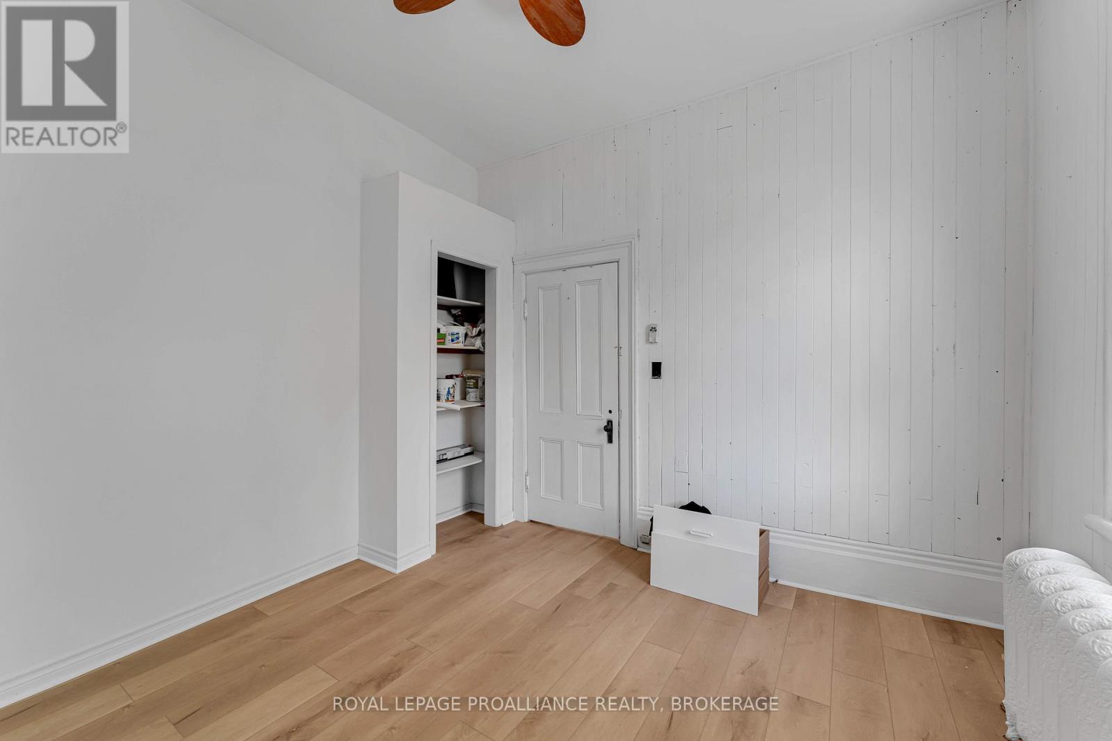 430 King Street W, Gananoque, Ontario  K7G 2G9 - Photo 19 - X12485196