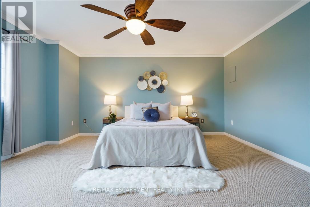 85 Chelsea Crescent, Hamilton (Stoney Creek), Ontario  L8E 5R8 - Photo 17 - X12490454