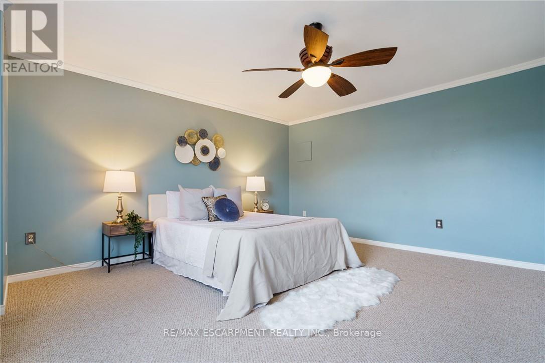 85 Chelsea Crescent, Hamilton (Stoney Creek), Ontario  L8E 5R8 - Photo 18 - X12490454