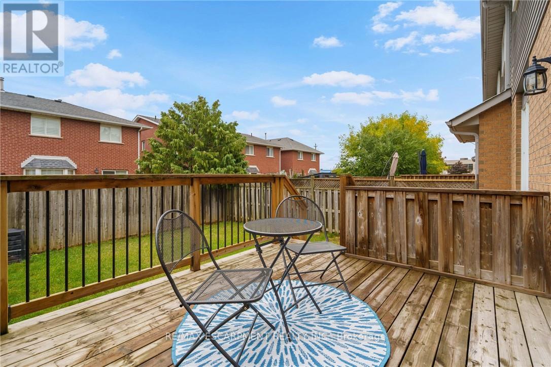 85 Chelsea Crescent, Hamilton (Stoney Creek), Ontario  L8E 5R8 - Photo 28 - X12490454