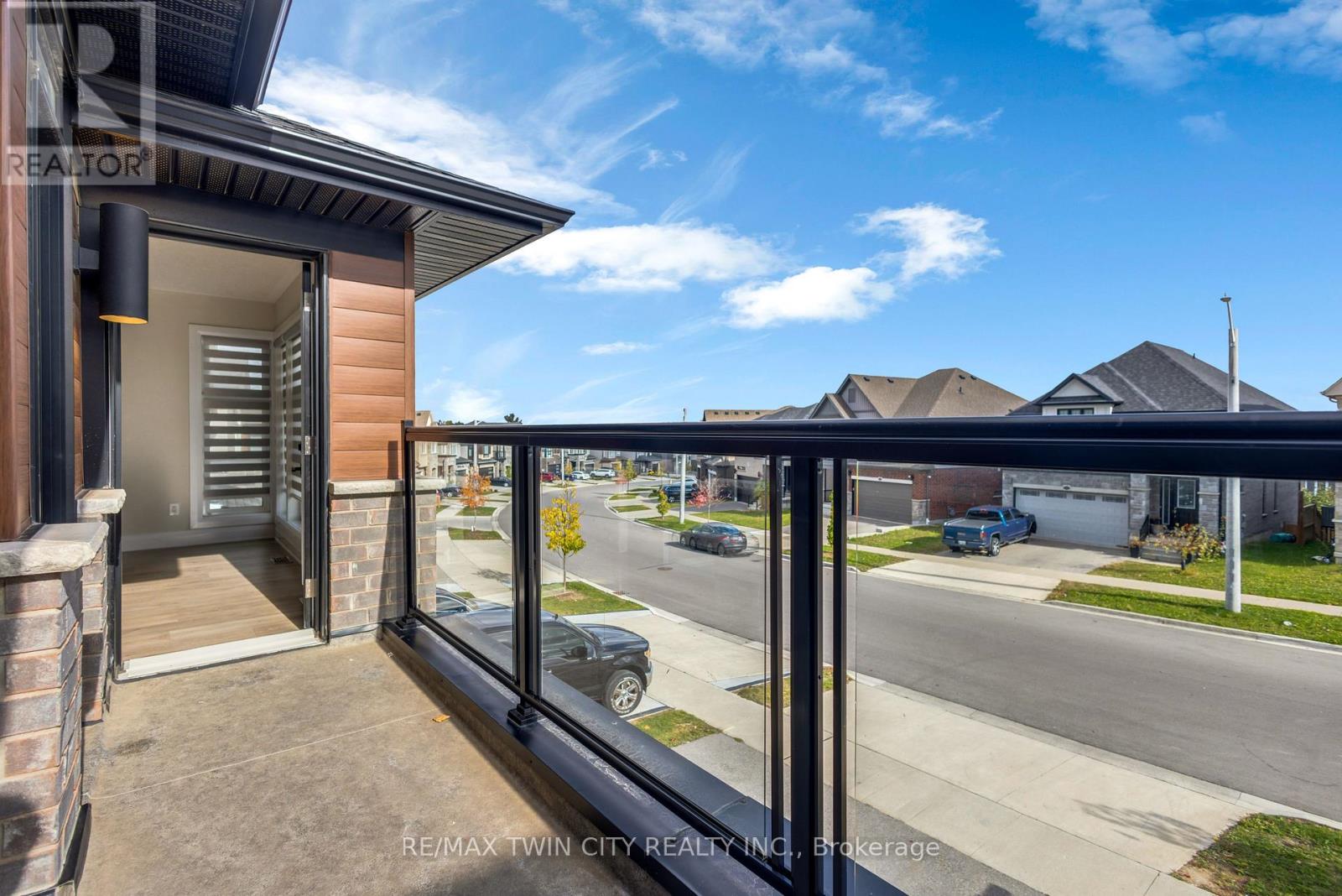 273 Woodbine Avenue, Kitchener, Ontario  N2R 0P7 - Photo 33 - X12490474