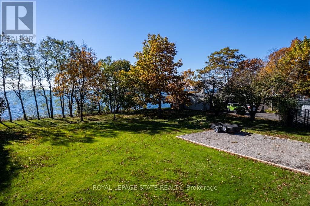 4 Dearden Lane, Haldimand, Ontario  N1A 2W6 - Photo 8 - X12490526