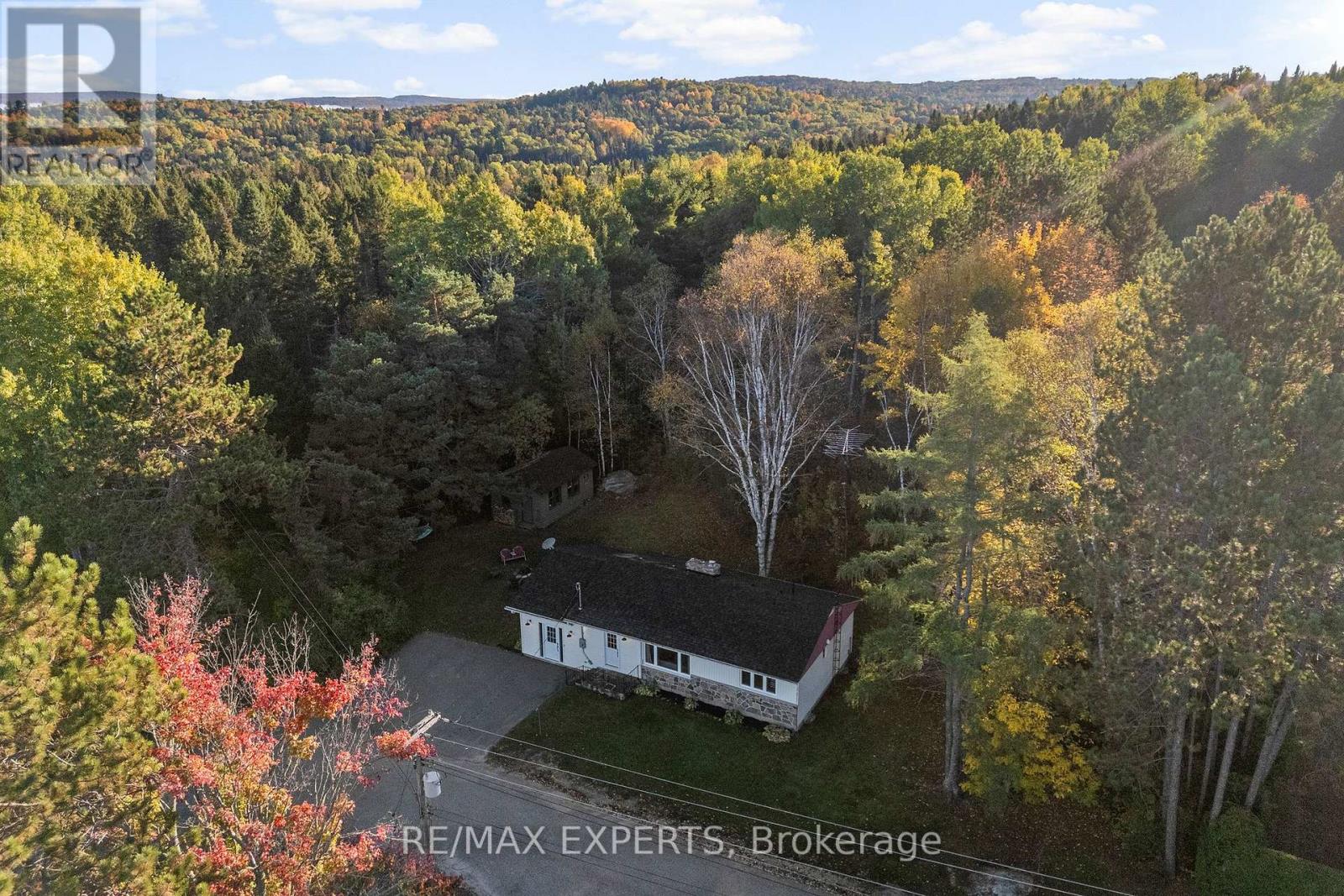 77 POST STREET, South Algonquin, Ontario