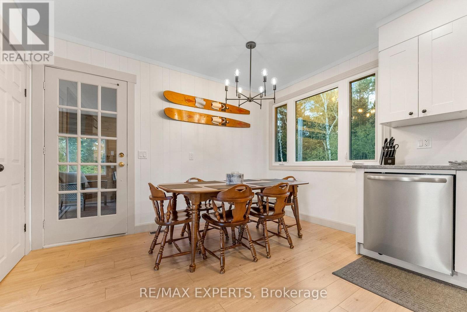 77 Post Street, South Algonquin, Ontario  K0J 2M0 - Photo 14 - X12490544