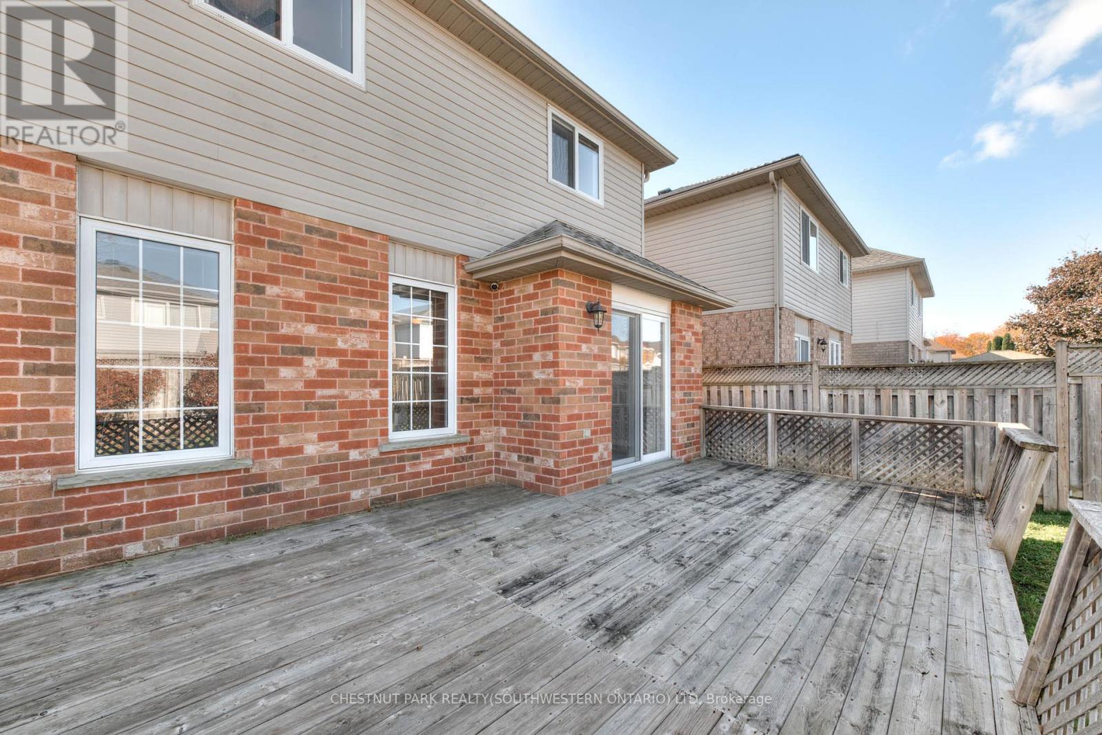 38 Heatherwood Place, Kitchener, Ontario  N2N 3P4 - Photo 39 - X12490644