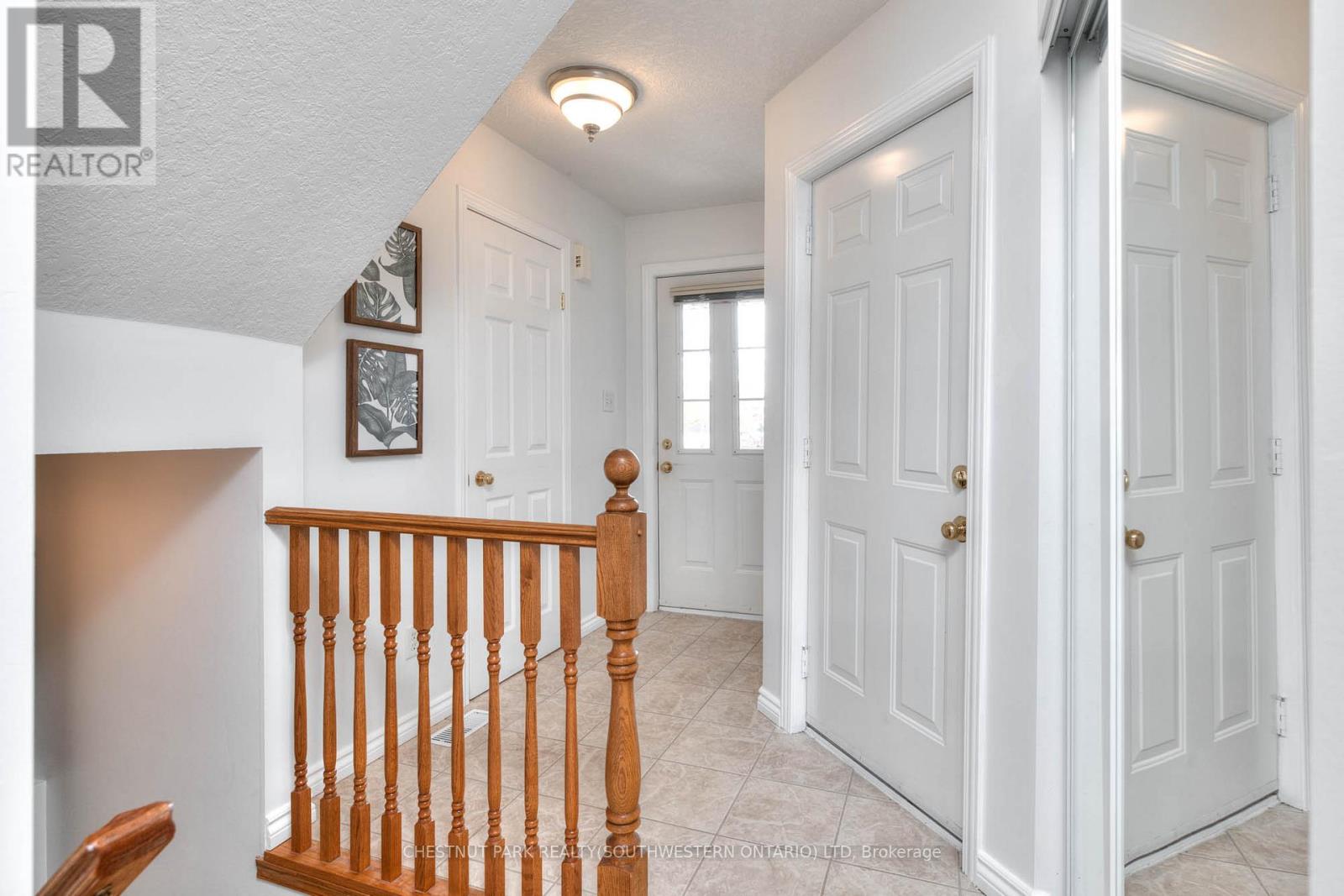 38 Heatherwood Place, Kitchener, Ontario  N2N 3P4 - Photo 9 - X12490644