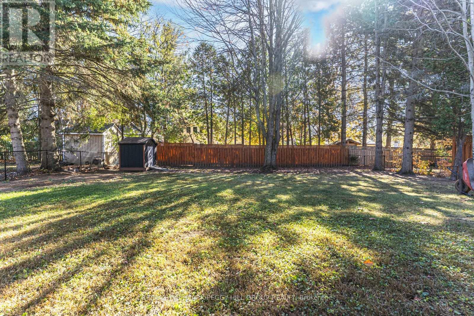 255 Fraser Street, Gravenhurst, Ontario  P1P 1C9 - Photo 16 - X12490748