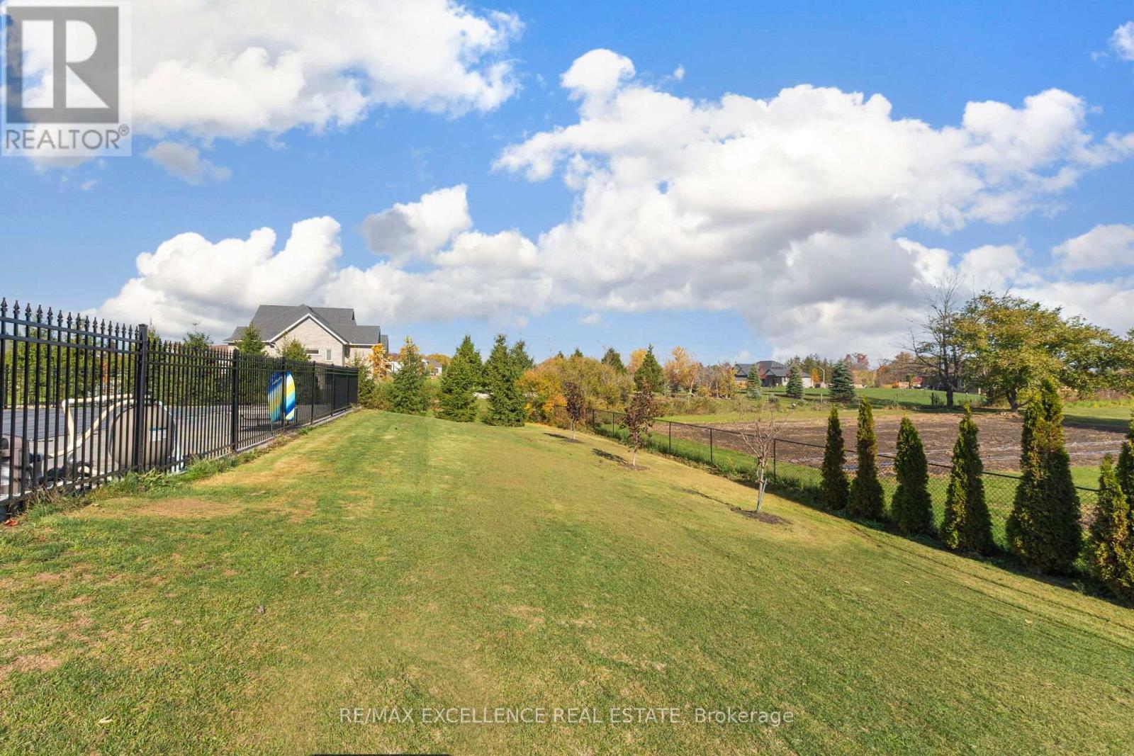 155 Deer Crescent, Norwich, Ontario  N0J 1C0 - Photo 33 - X12490808