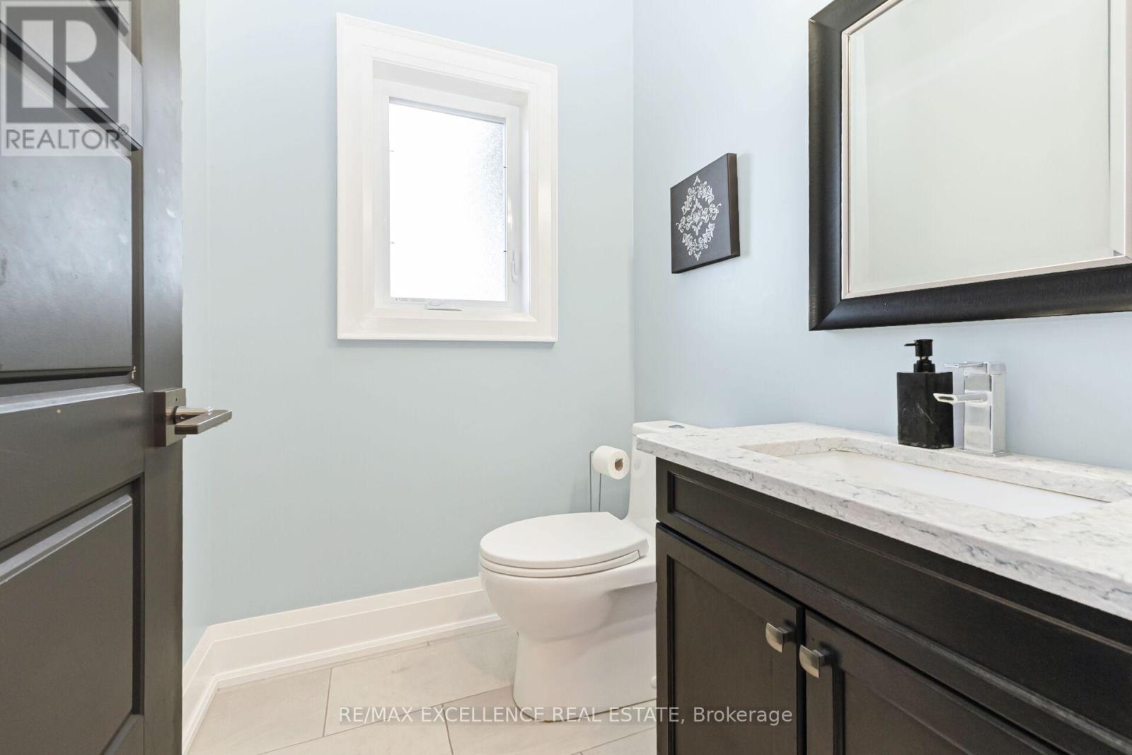 155 Deer Crescent, Norwich, Ontario  N0J 1C0 - Photo 6 - X12490808