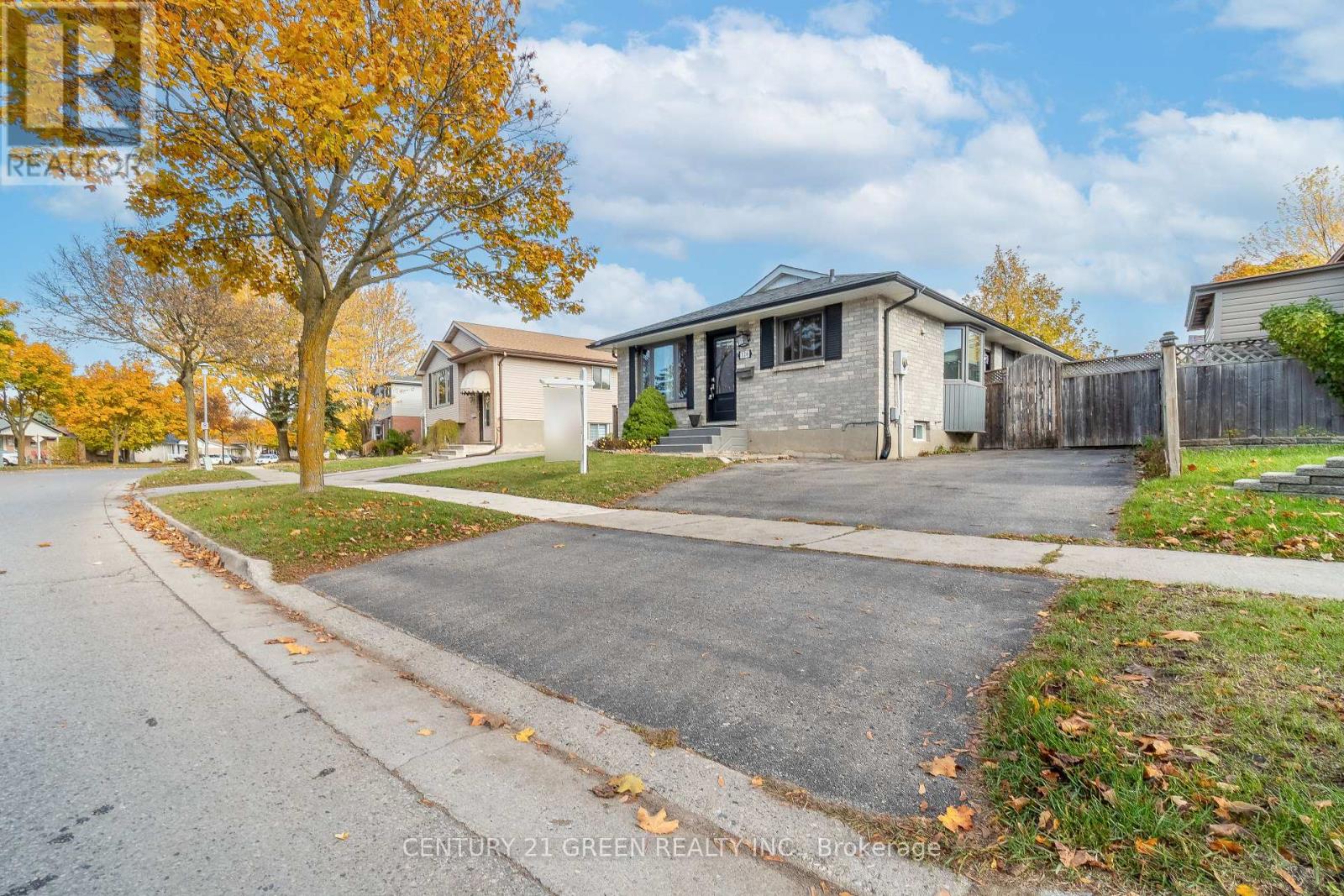 126 Carlyle Drive, London East, Ontario  N5V 3T1 - Photo 6 - X12490816