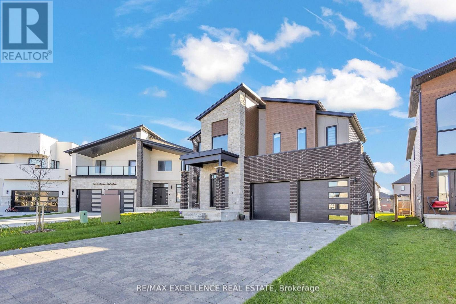 1464 Medway Park Drive, London North, Ontario  N6G 0Z6 - Photo 2 - X12490826