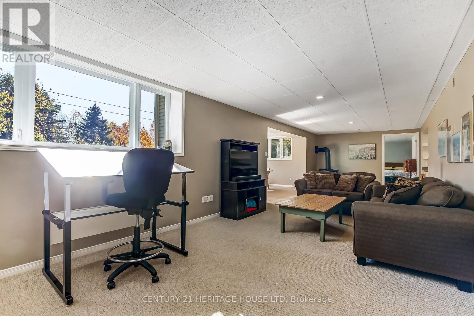 641 George Street, Central Elgin, Ontario  N5L 1H4 - Photo 31 - X12270336