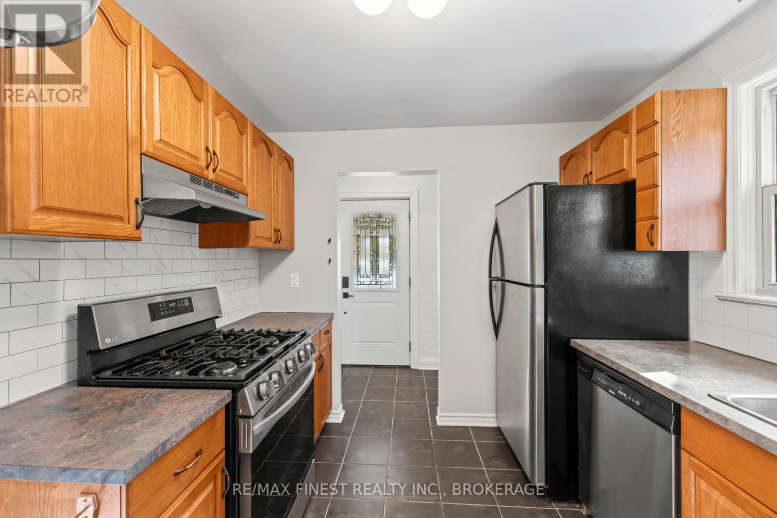 454 College Street, Kingston, Ontario  K7L 4M7 - Photo 14 - X12491136