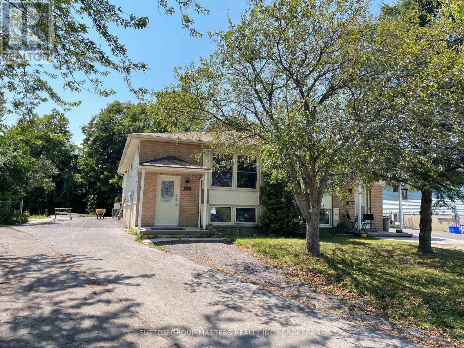 2 - 248 MCLELLAN COURT, kingston (east gardiners rd), Ontario