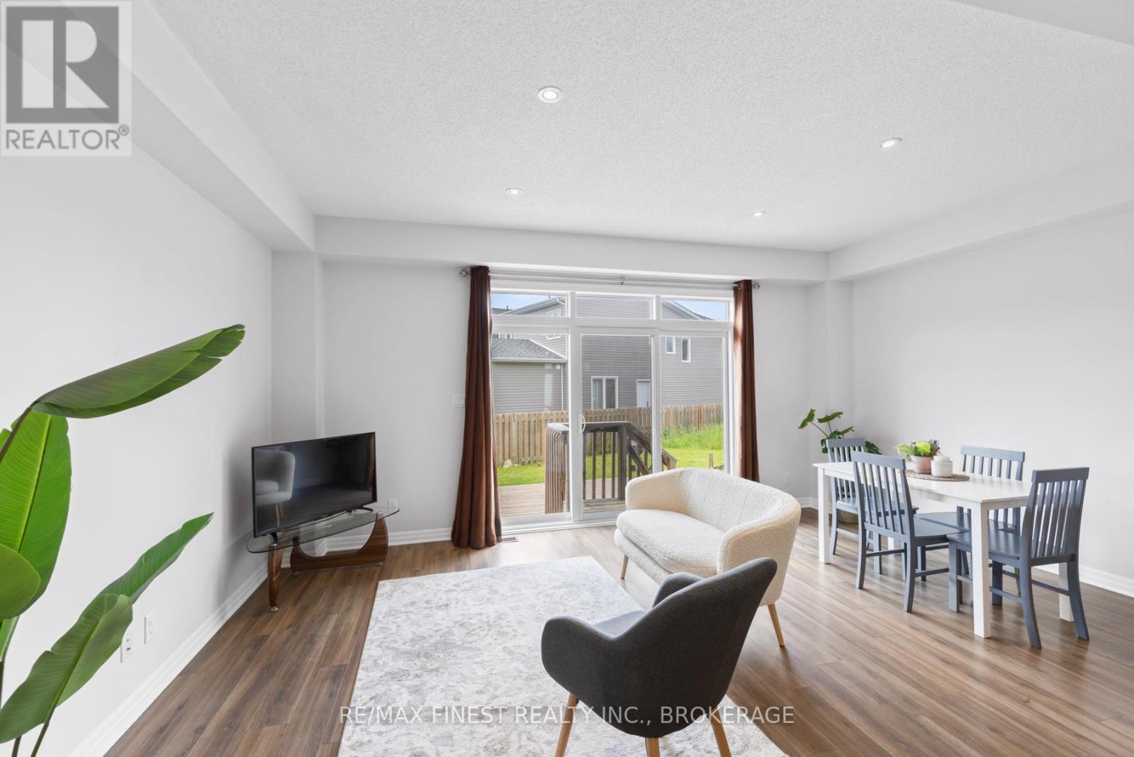 937 Riverview Way, Kingston (Kingston East (Incl Barret Crt)), Ontario  K7K 7J8 - Photo 16 - X12491264