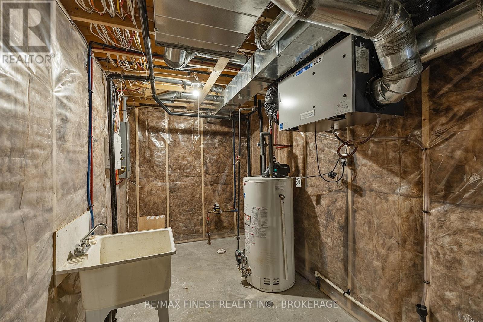 937 Riverview Way, Kingston (Kingston East (Incl Barret Crt)), Ontario  K7K 7J8 - Photo 41 - X12491264