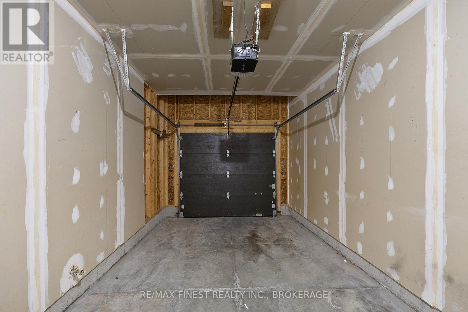 937 Riverview Way, Kingston (Kingston East (Incl Barret Crt)), Ontario  K7K 7J8 - Photo 42 - X12491264